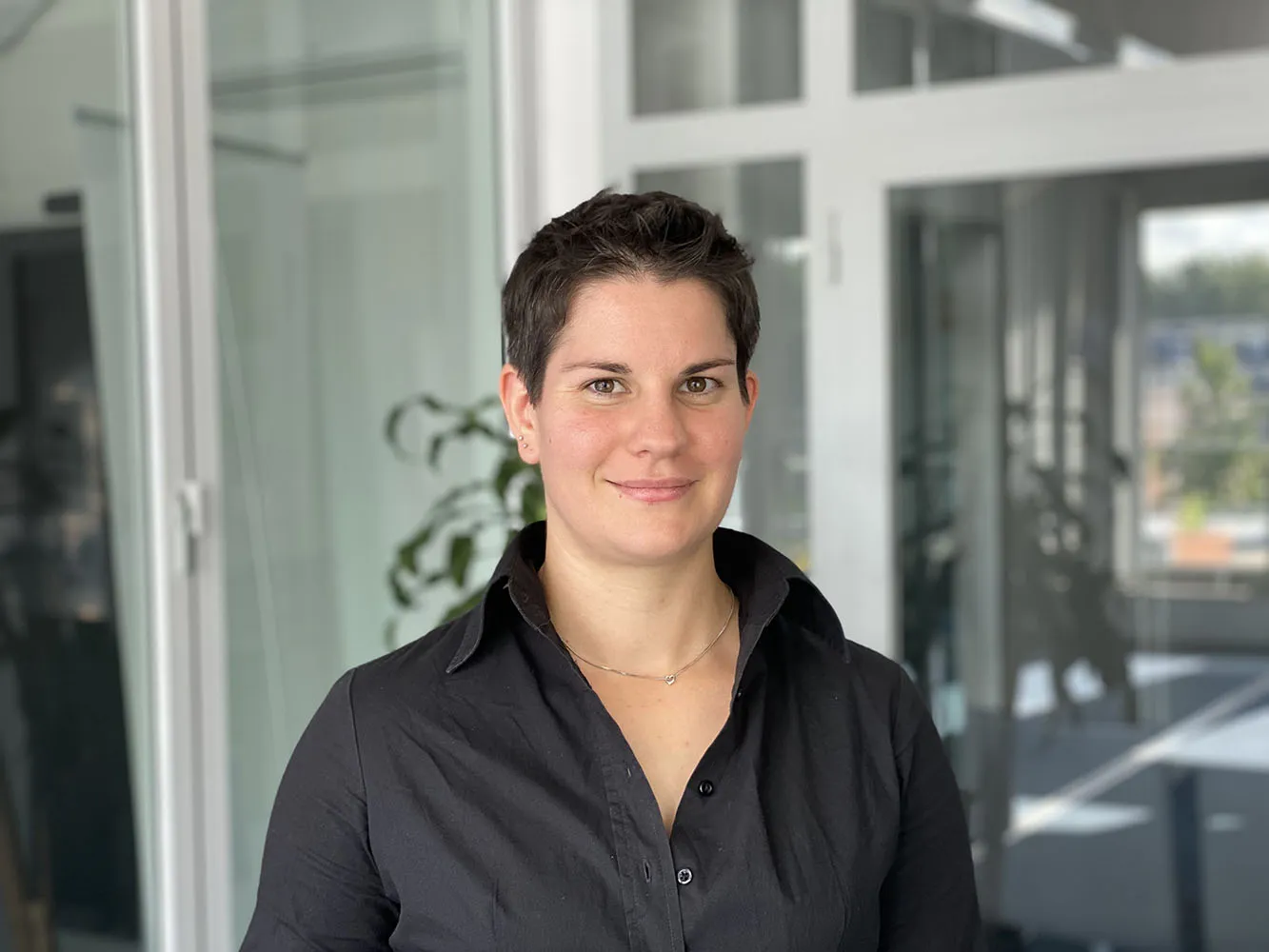 Naomi Schwarz, COO of divVoice